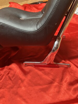Harley Davidson Softail CUSTOM  Sitzbank Sissybar Queen & King