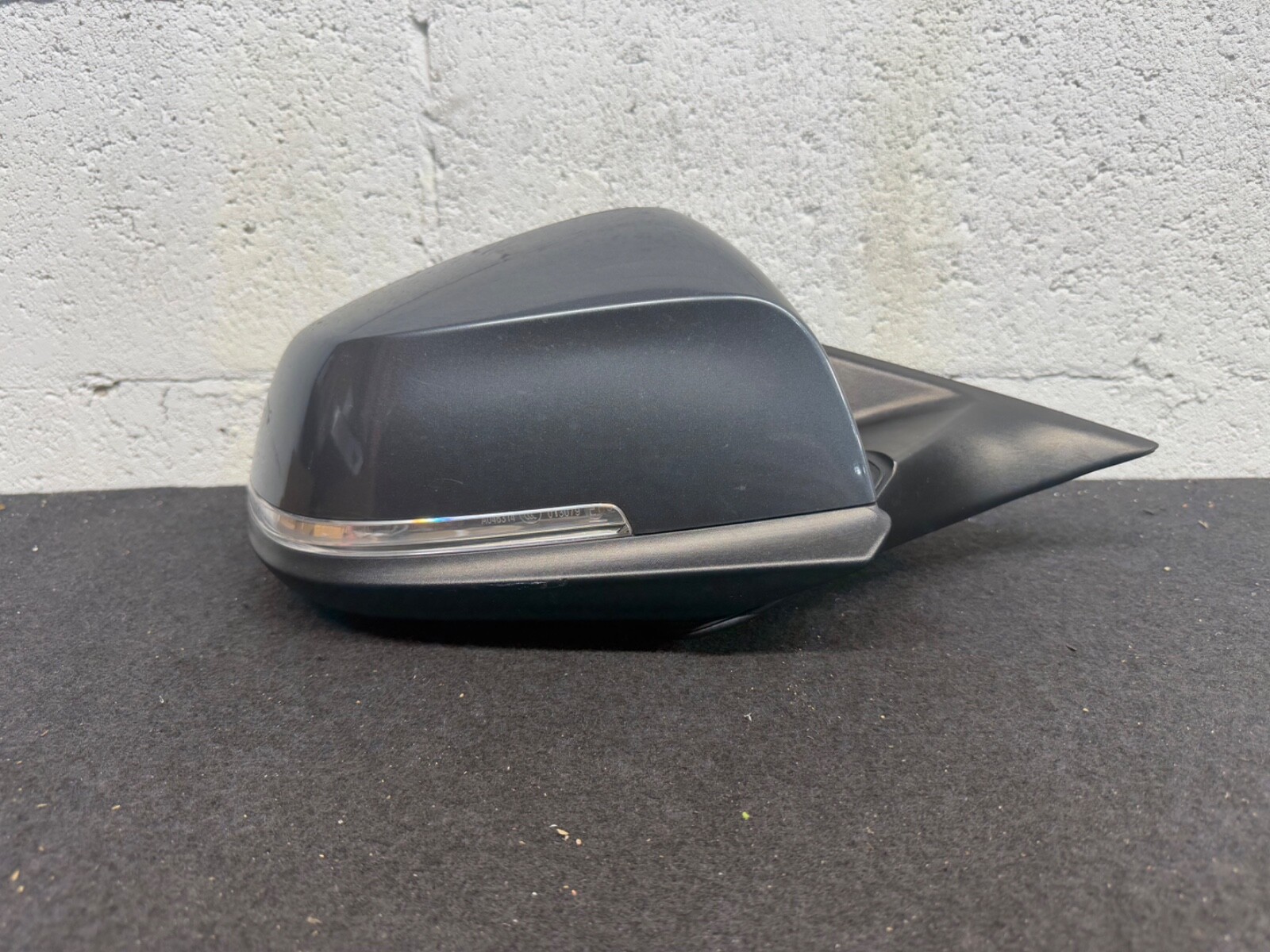 Espejo retrovisor derecho del lado del pasajero BMW 2012-2018 F30 F31 gris B39 OEM 5 pines