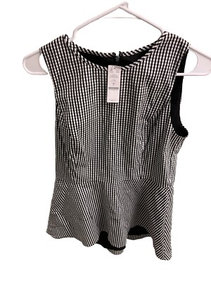 New White House Black Market Size 4 Delilah Gingham top black white
