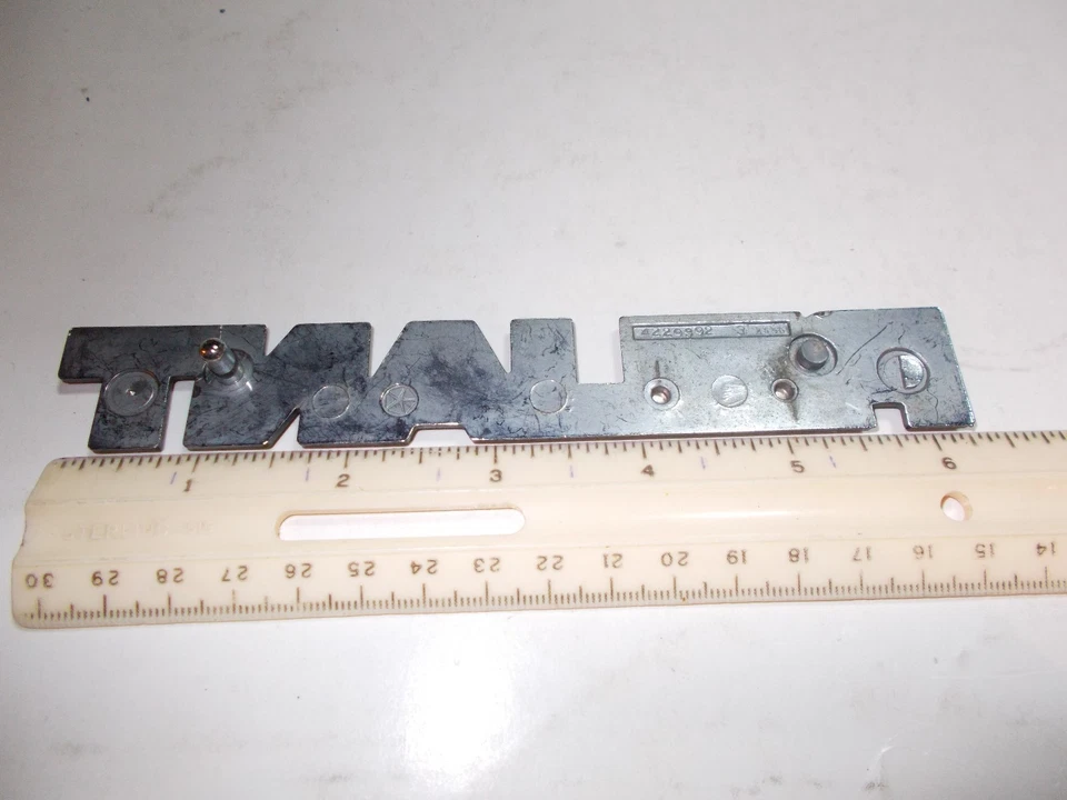 1981 1982 1983 1984 PLYMOUTH "RELIANT" TRUNK EMBLEM USED OEM 4229392 - Image 2 of 2