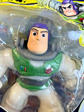 Disney Pixar Lightyear Buzz Character Bubble Toy Figure Sealed Package