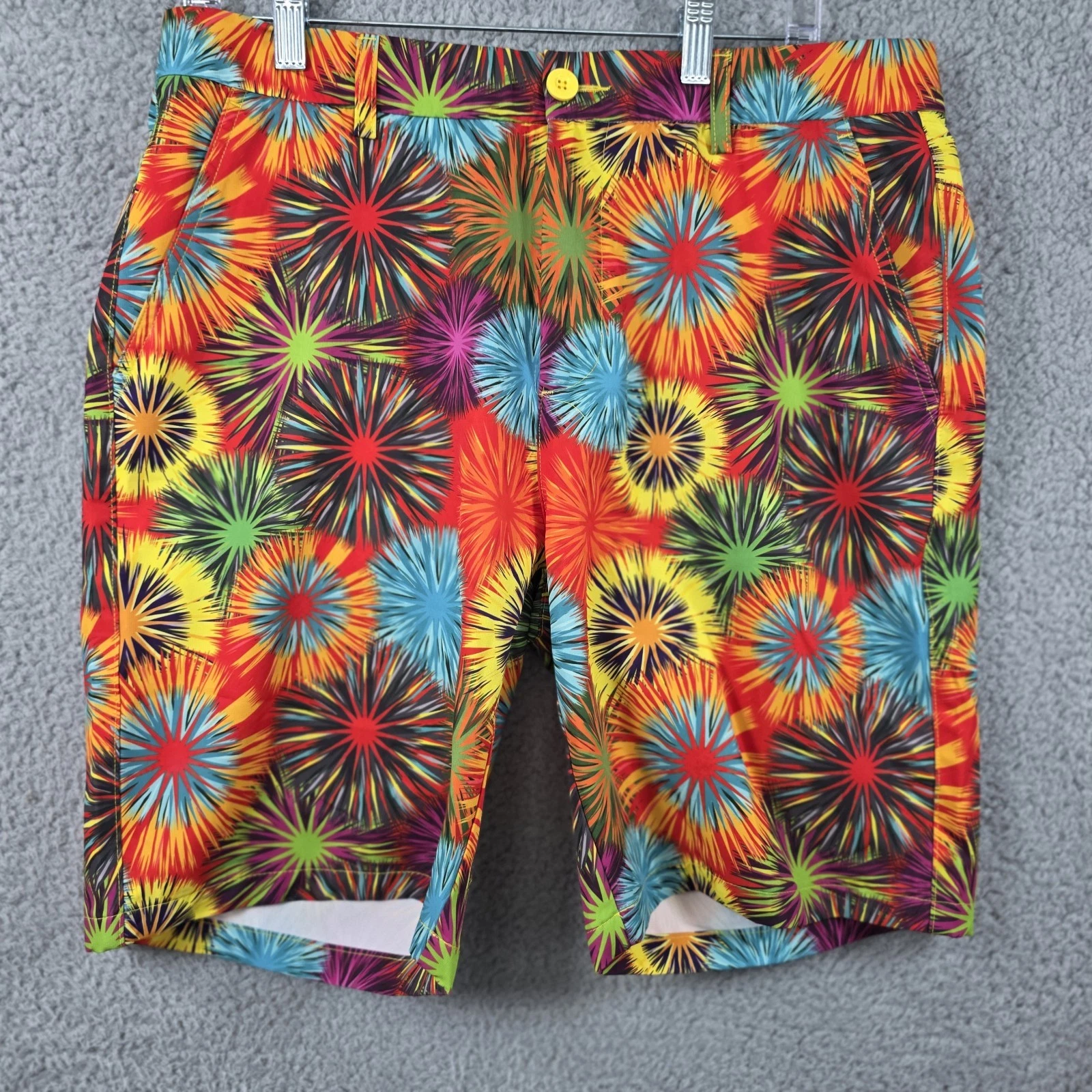 Hreski Men's Colorful fireworks Display Golf shorts Size 34