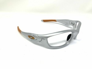 oakley straight jacket 2.0