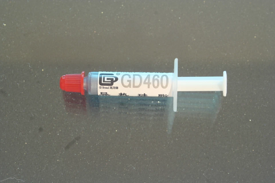 1 seringue 1g pâte thermique silver Argent Processeur Cpu - Gpu etc - Photo 1/1