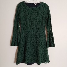 C Women's Size Small Long Bell Sleeve Zip Up Back Green Lace Dress