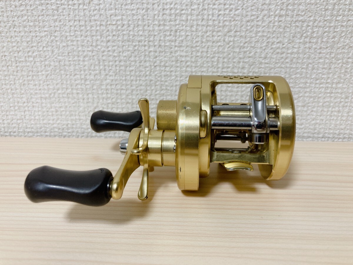 Baitcasting Reel 00 CALCUTTA CONQUEST 200 Right RH440200 #CR | eBay