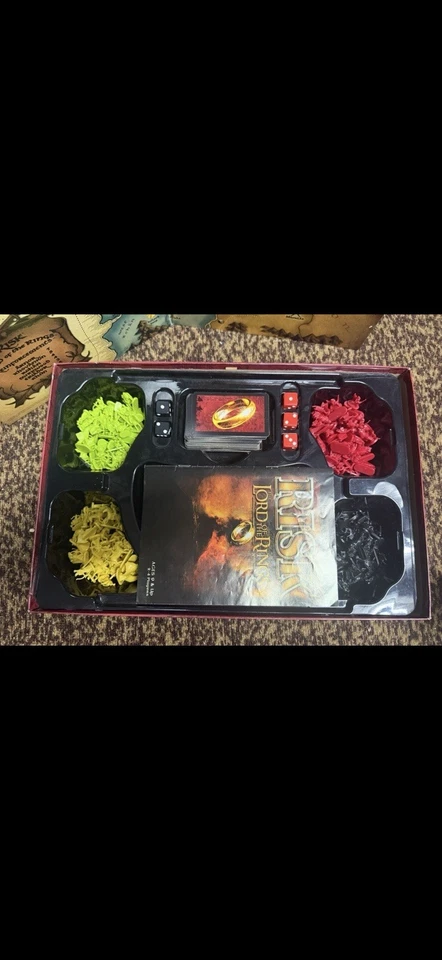 Risk The Lord of The Rings Trilogy Edition 2003 Board Game w/Ring Free Ship - Image 3 of 4