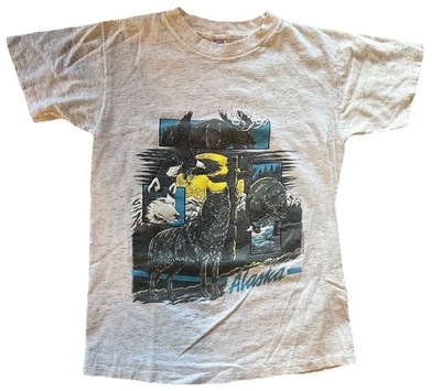 Vintage 90s Alaska Wolf  Native American T-Shirt, Size, Medium, Delta Tag ￼