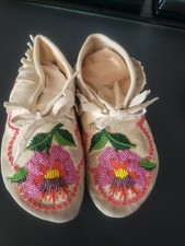 Antique Native American Indian MOCCASINS  PAIUTE
