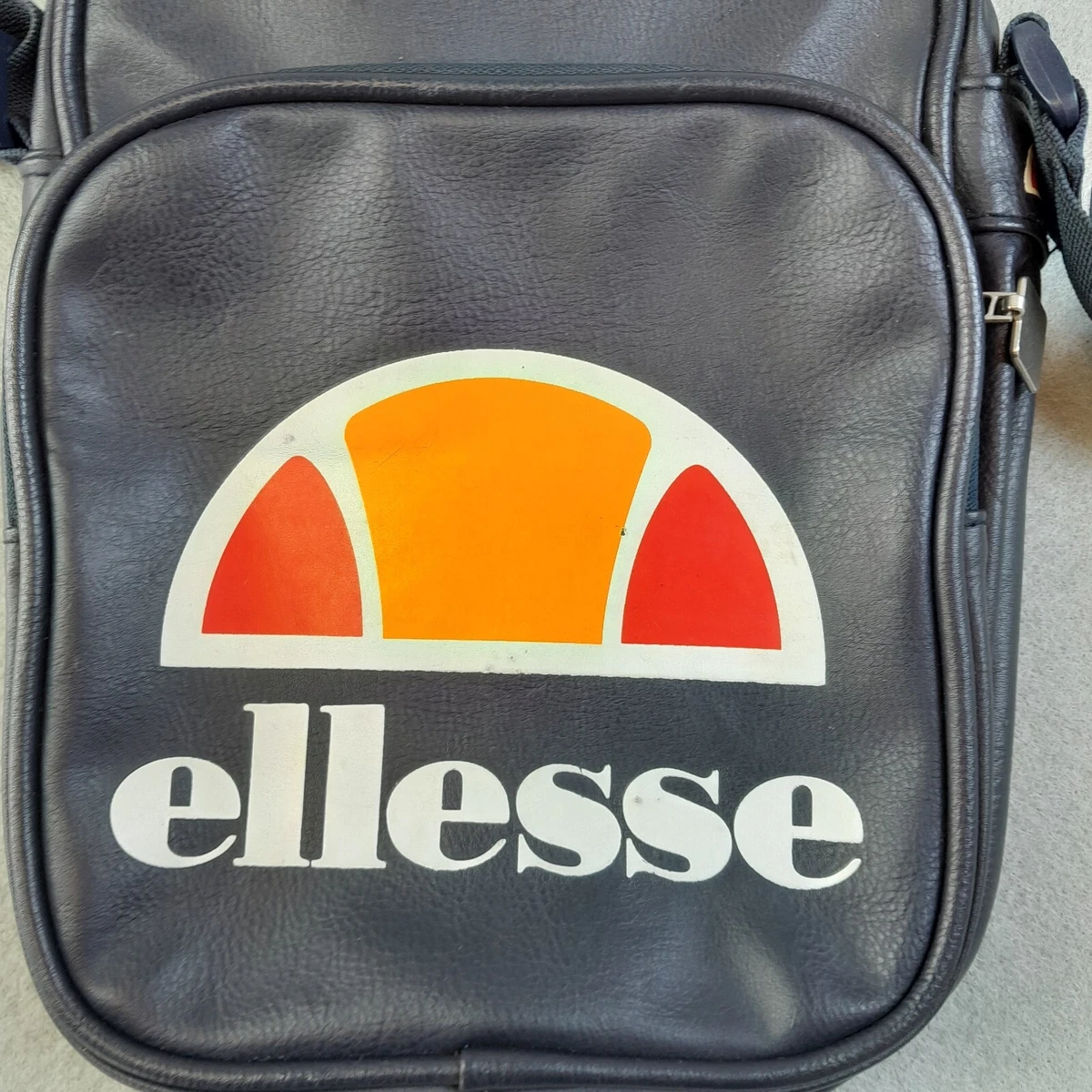 Ellesse outlet festival bag