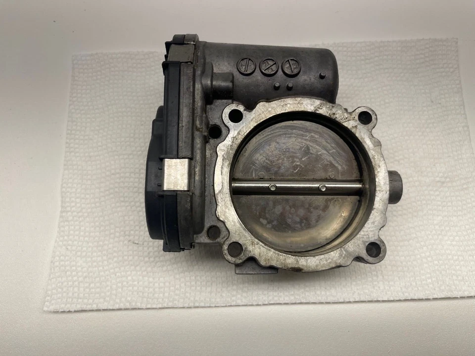 Carrocería del acelerador 2011 2012 2013 2014-2020 Dodge Charger Ram Jeep Chrysler 300 3,6 L Foto 3 de 4