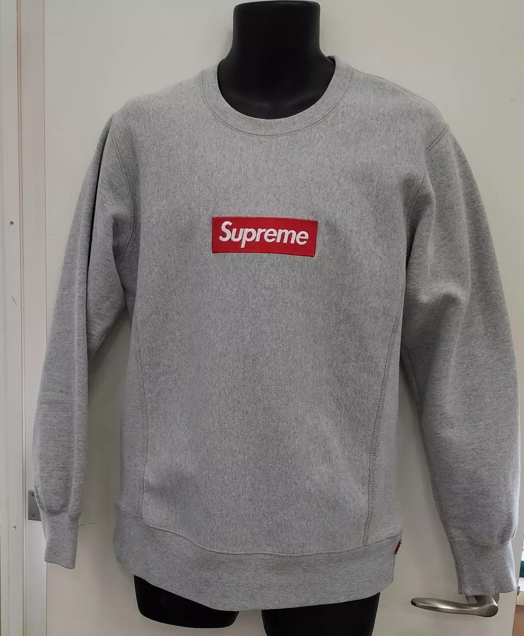 Sweat à capuche Supreme Rn101837 Ca32812 logo boîte