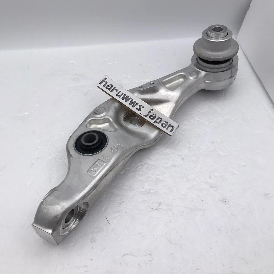 正品丰田雷克萨斯 LS460 LS460L USF40 USF41 右握 LH 前悬架下臂 — 第 3/4 张图片