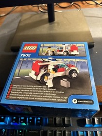 LEGO City: Doctor's Car (7902)