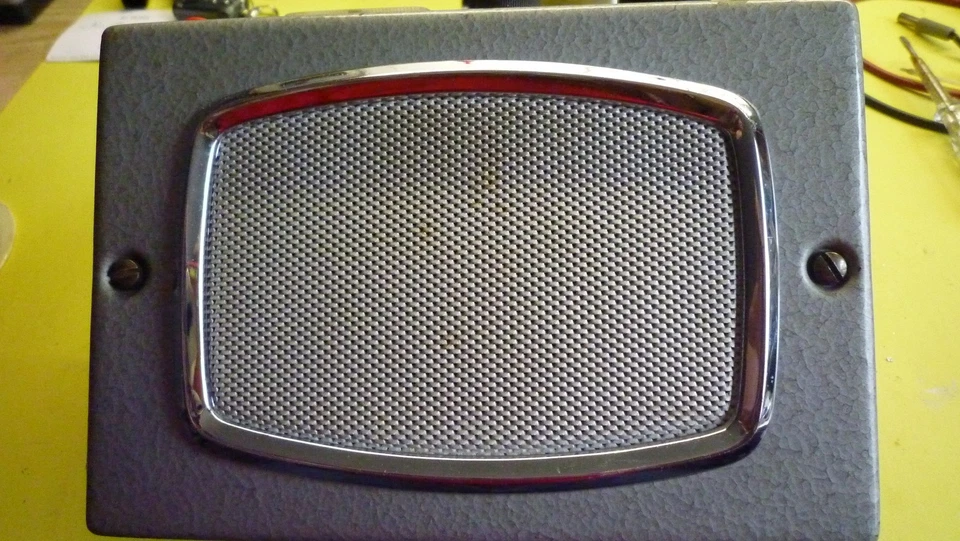 Semco 2m Funkgerät Brotbox - Bild 2 von 4