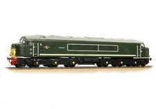 Bachmann 32-653 Class 44 Disc Headcode D2 'Helvellyn' BR Green (Small Yellow
