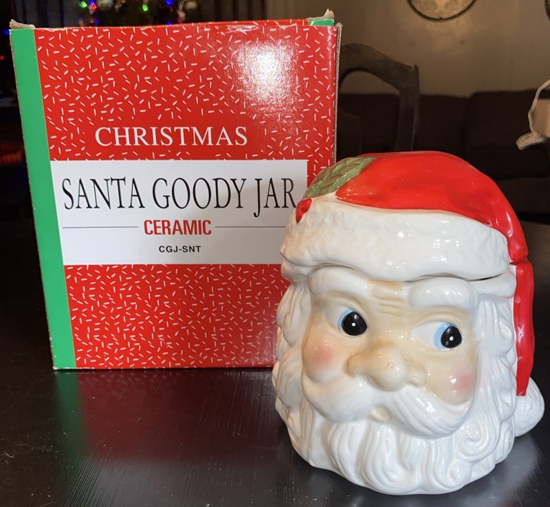 Vintage 1996 Santa Goody Jar Head Cookie Jar Ceramic Christmas 7”x6”  CGJ-SNT
