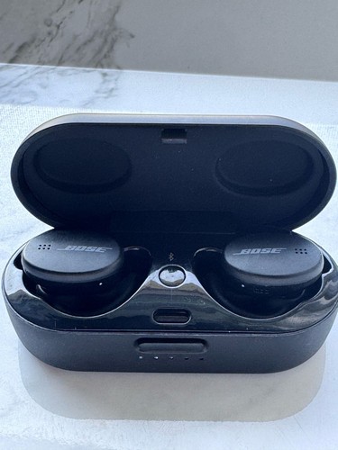 100% NEW IN BOX BOSE SPORT EARBUDS WORK OUT BLUETOOTH WIRELESS TRIPLE BLACK