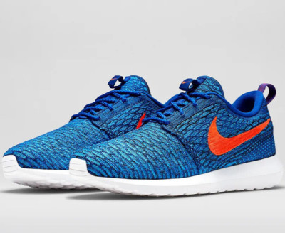 NEW NIKE FLYKNIT ROSHERUN GAME ROYAL BLUE-BRIGHT CRIMSON SZ 9 677243-401