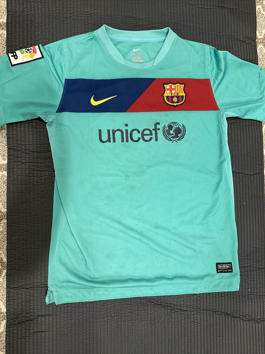 FC Barcelona jersey 2010/11 Teal Youth Large Rare Good Condition