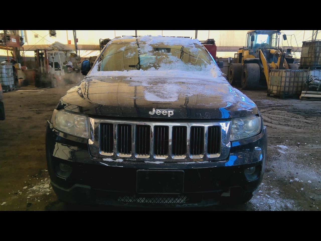 17x8 Wheel Road Wheel Compatible with 2011-2013 Jeep Grand Cherokee Part #6477084