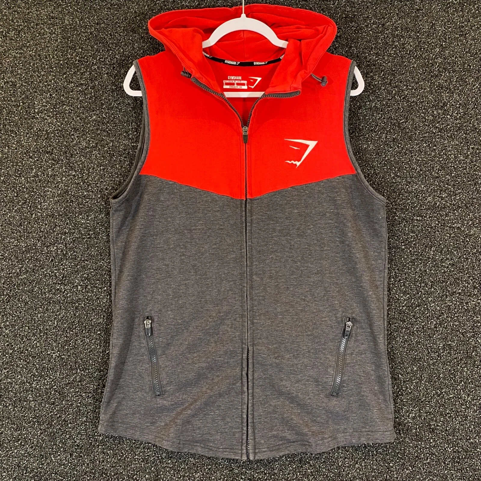 gymshark sleeveless full zip hooded vest lifting gym jacket