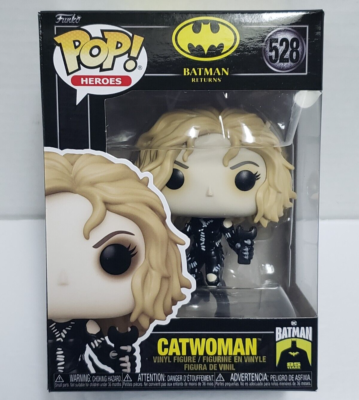 【funko】BATMAN&CATWOMAN Amazon.com: Funko POP Animation Animated Batman Cat Woman Figures