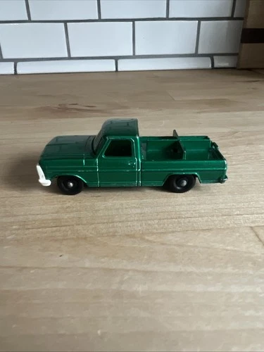 Matchbox Kennel Truck Emerald Green Pickup Lesney 1968 No. 50 Vintage Ford F150