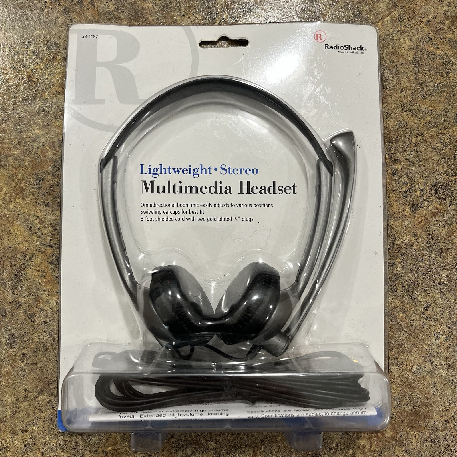 Vintage RadioShack Lightweight Stereo Headphones 33-1187 NOS