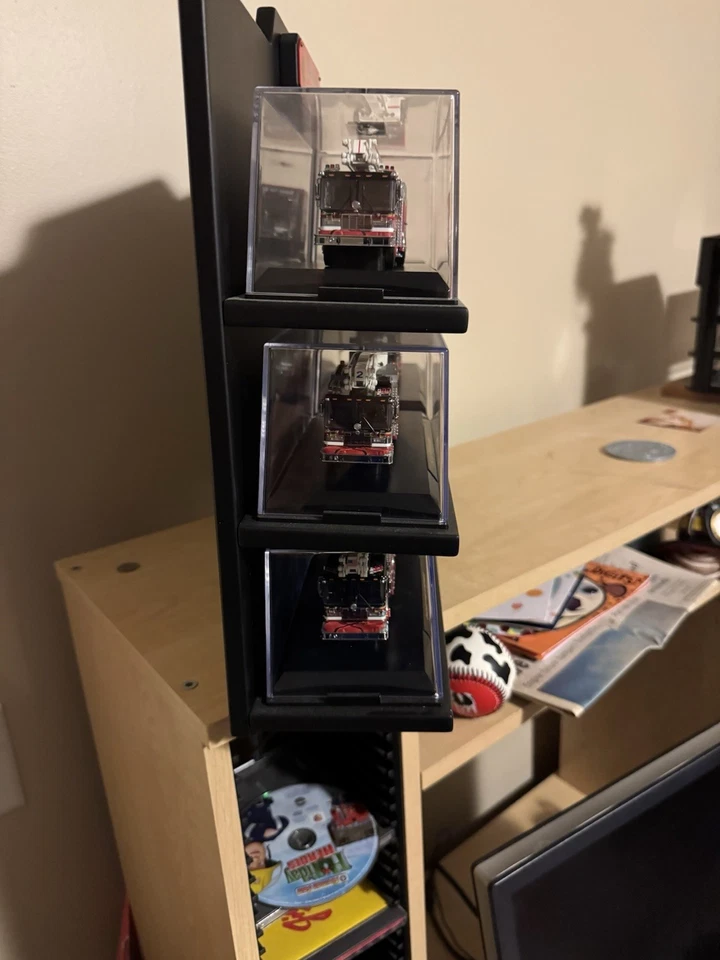 Code 3 Set of 6 Chicago Fire Dept. Fire Trucks & Snorkels w/ Display - Image 2 of 3