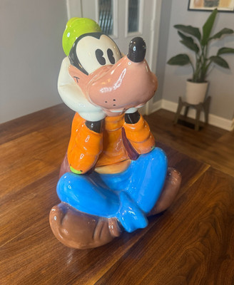 Vintage Goofy Cookie Jar Treasure Craft Disney Mexico - 13'' Tall (READ)