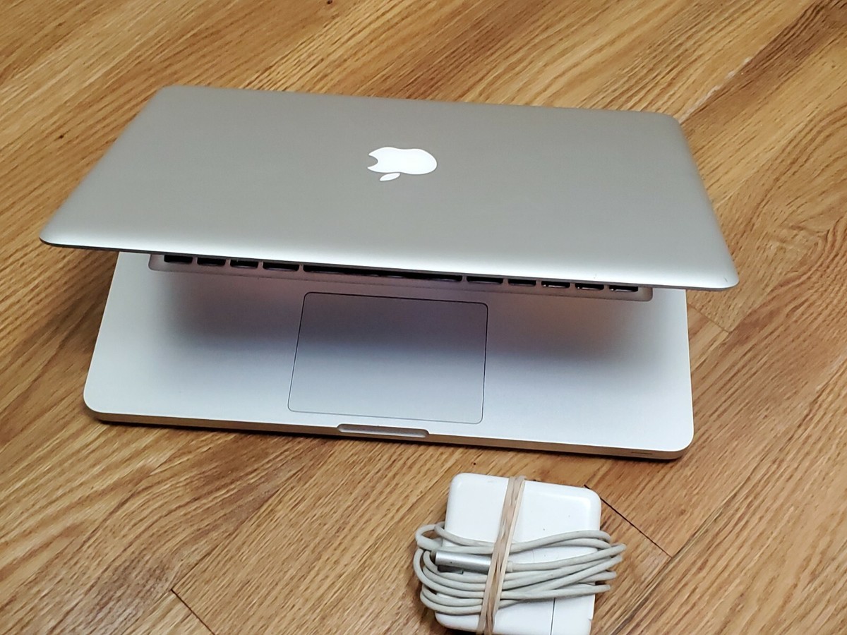 UPGRADED MacBook Pro 13-Inch Quad Core i7 3.5GHz 16GB 500GB UPGRADED MacBook Pro 13-Inch Quad Core i7 3.5GHz 16GB 500GB