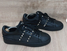 Luxury Valentino Garavani Rockstud Untitled Leather Low-Top Sneakers 7.5 US