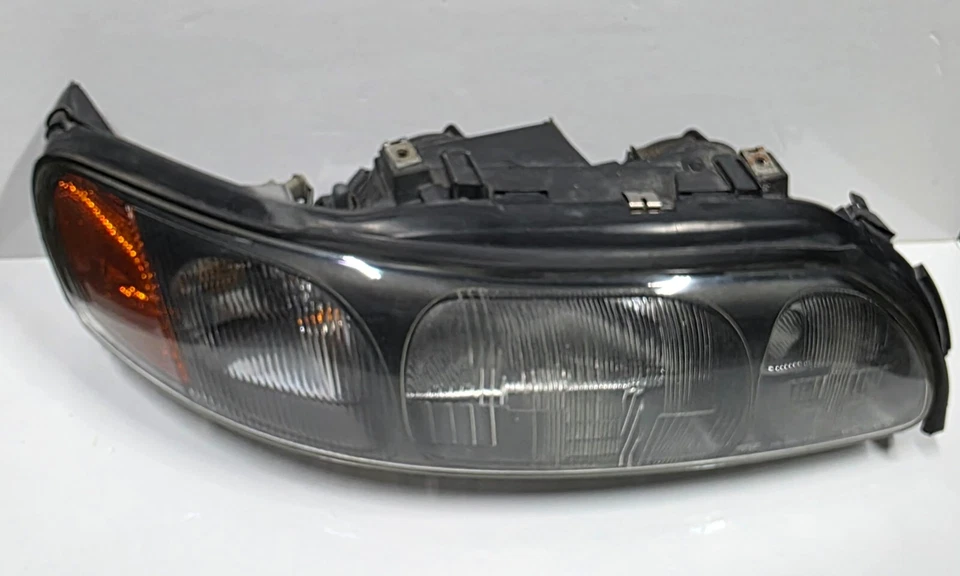 2001-2004 Volvo S60 V70 XC70 Headlight Halogen RIGHT PASSENGER SIDE genuine OEM Foto 2 de 4