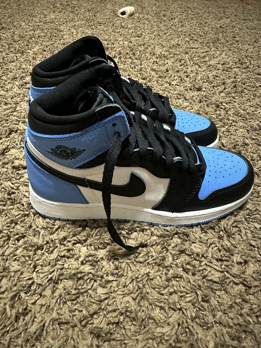 スニーカー NIke Air Jordan 1 Retro High cut OG UNC Toe FD1437-400 GS) Air Jordan 1 Retro High OG 'UNC Toe' FD1437-400