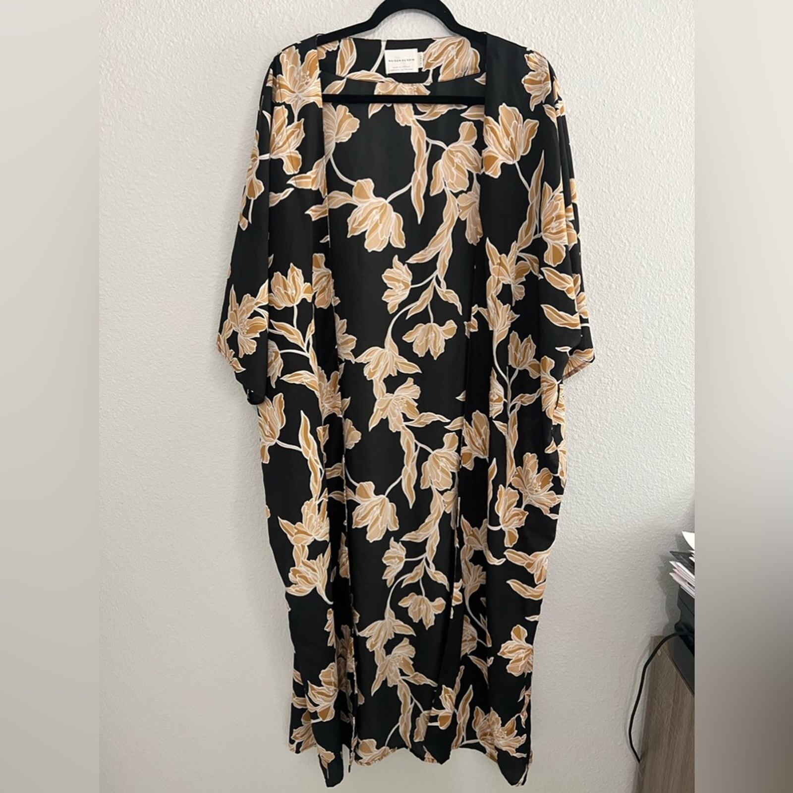 MAISON DU SOIR Floral Robe Size L/XL. - image 4