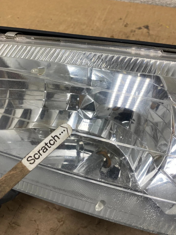 Faro lateral izquierdo Infiniti I30 1998-1999 O5903 DW Foto 4 de 4