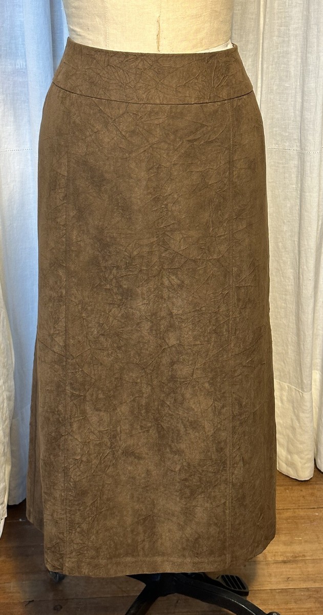 Jupe neuve courte taille 42 - Vêtements