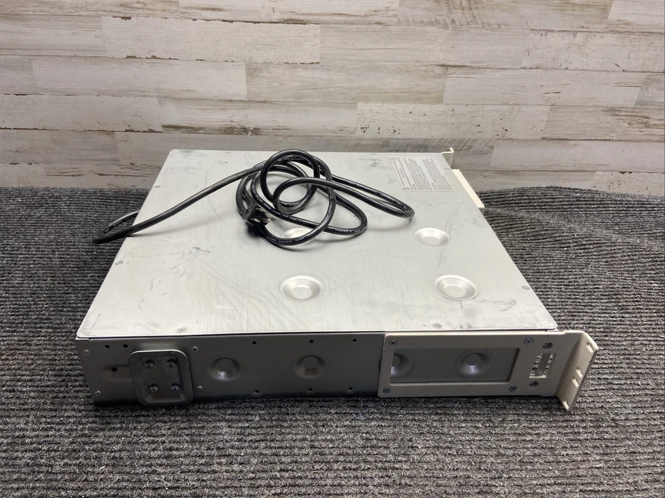 For Parts APC | SU1400RM2U | Smart-UPS 1400VA 120V No Batteries - Image 2 of 4