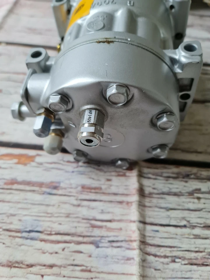 8FK351119211 AC COMPRESSOR  - Image 3 of 4