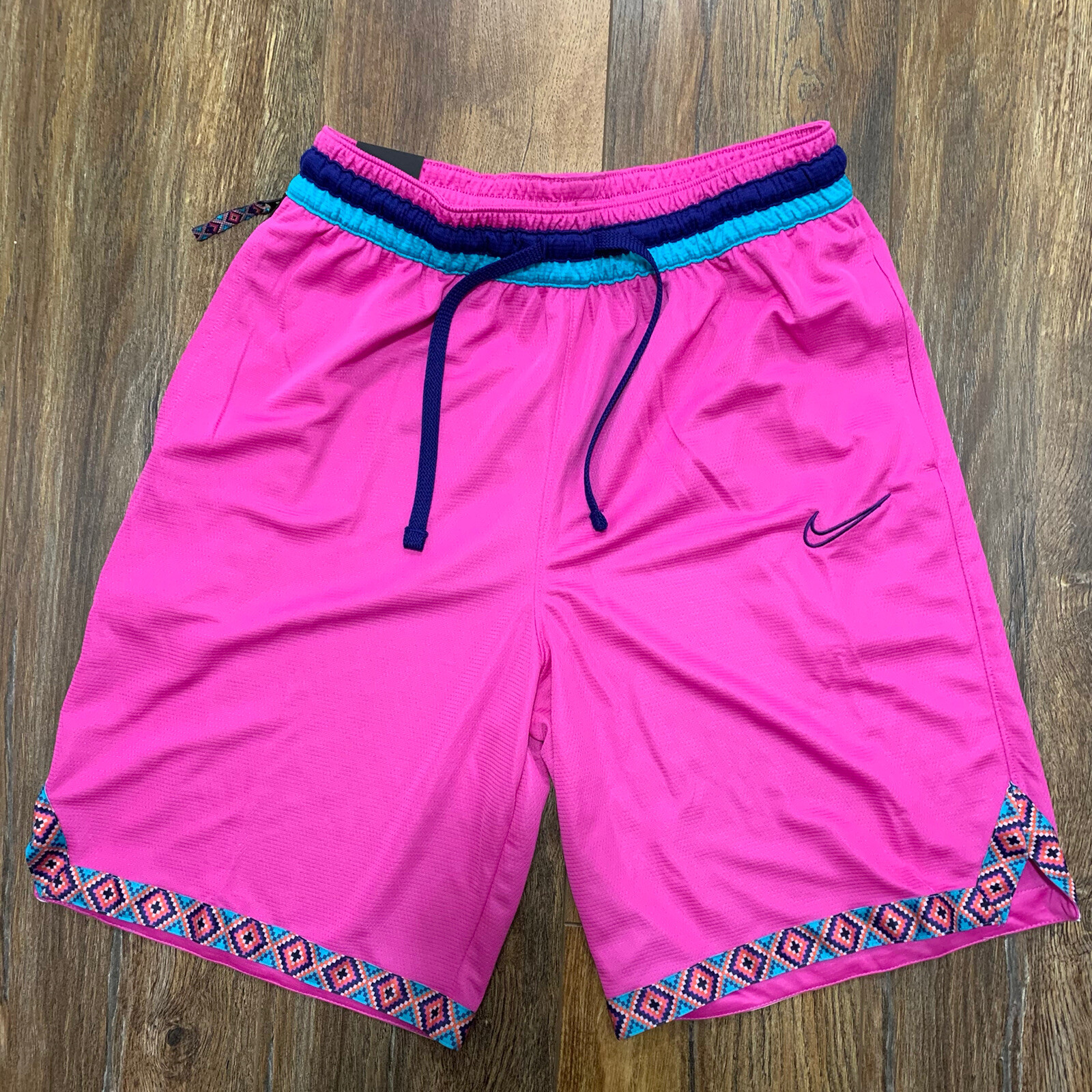 fuchsia nike shorts