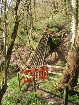 Foto 6x4 Fußgängerbrücke über Tun Brook c2013