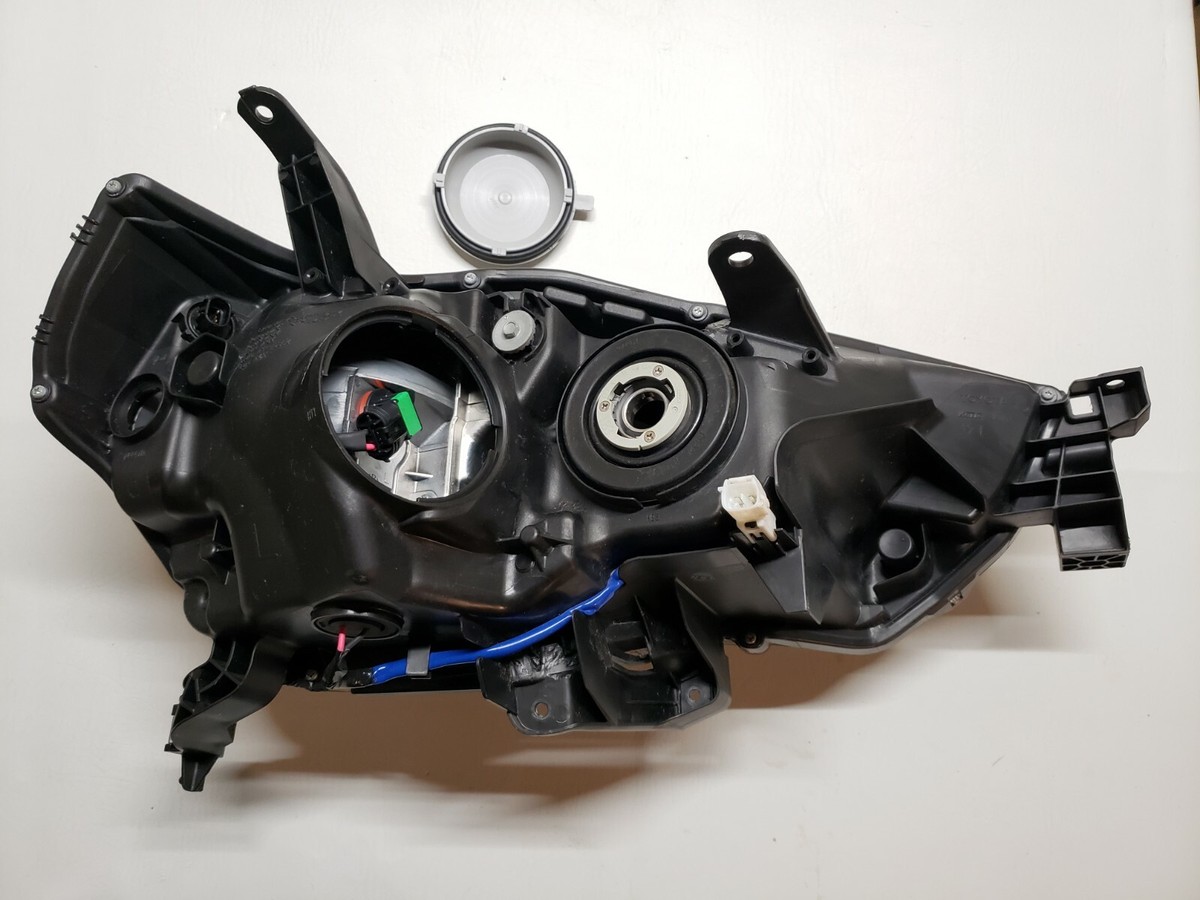 2014-2020 Toyota 4Runner Headlight Halogen Driver Side 81170-35571