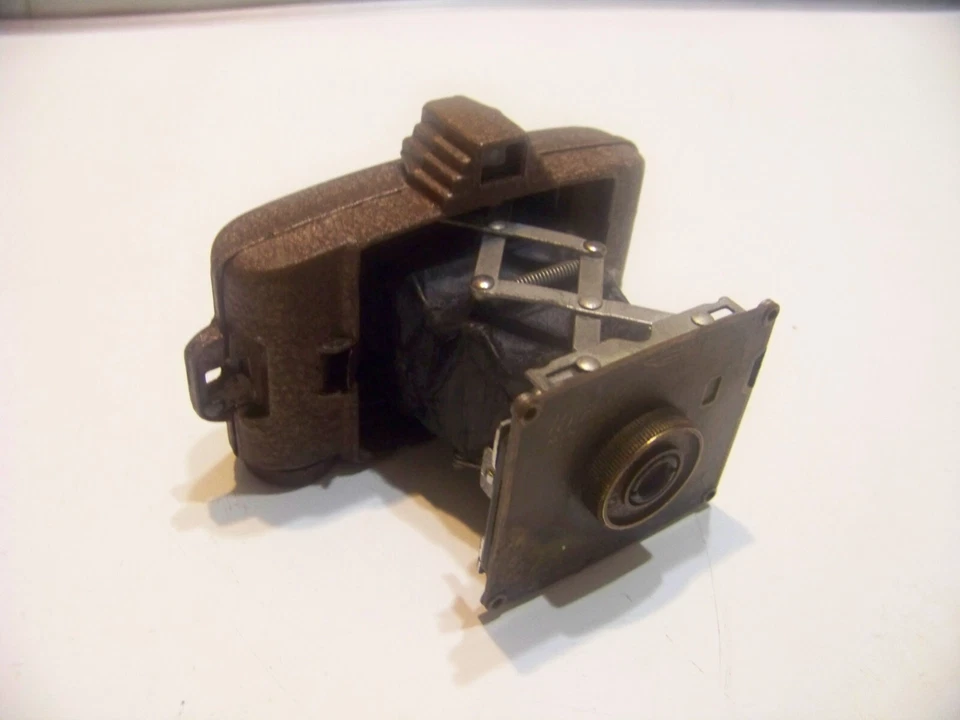 Minicámara Univex 1938 modelo AF5 Ilex Achromar 60 mm pequeña cámara art deco foto Foto 2 de 4