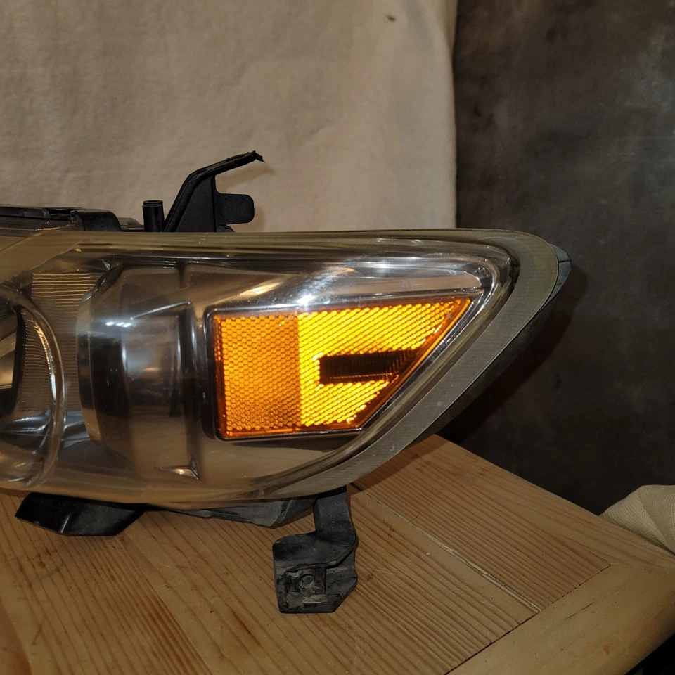 FARO CONDUCTOR DELANTERO IZQUIERDO SCION XB 2008-2010 MONTAJE HALÓGENO OEM Foto 2 de 4