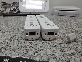 Nintendo Wii U WUP-001(02) 8GB White Home Video Game Console