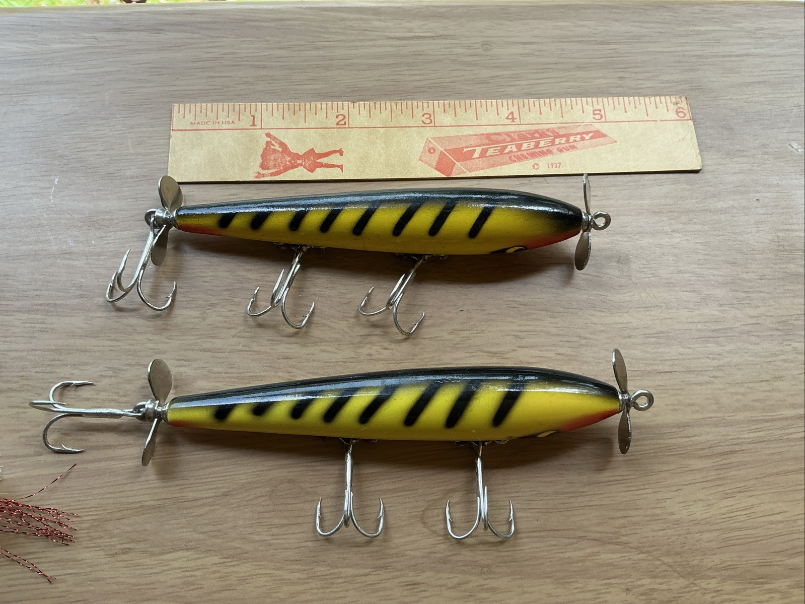 Fishing Lures Lot of 10 Jerkbait Poppers Rattler Older Excalibur Yo Zuri B Lewis - Image 19