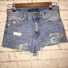 AEROPOSTALE Shorts Women's Light Wash Blue Size 2 Distressed Raw Hem Denim