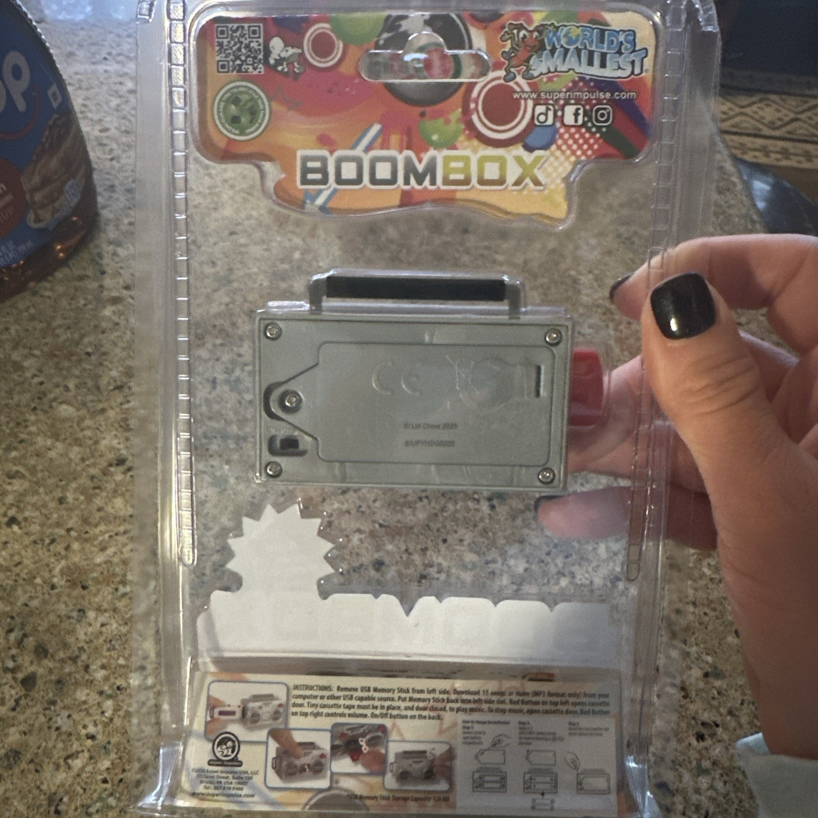 Mini Boom Box Twin Speakers Battery Operated Radio