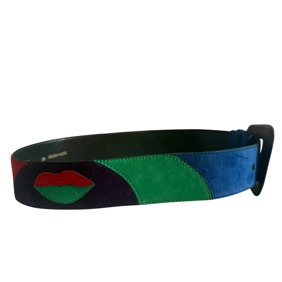 Cinturón labial vintage años 80 Escada Alemania Occidental cuero gamuza retazos Foto 2 de 4